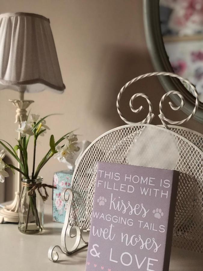Ballygally Seaview Cottage Ларн Екстериор снимка